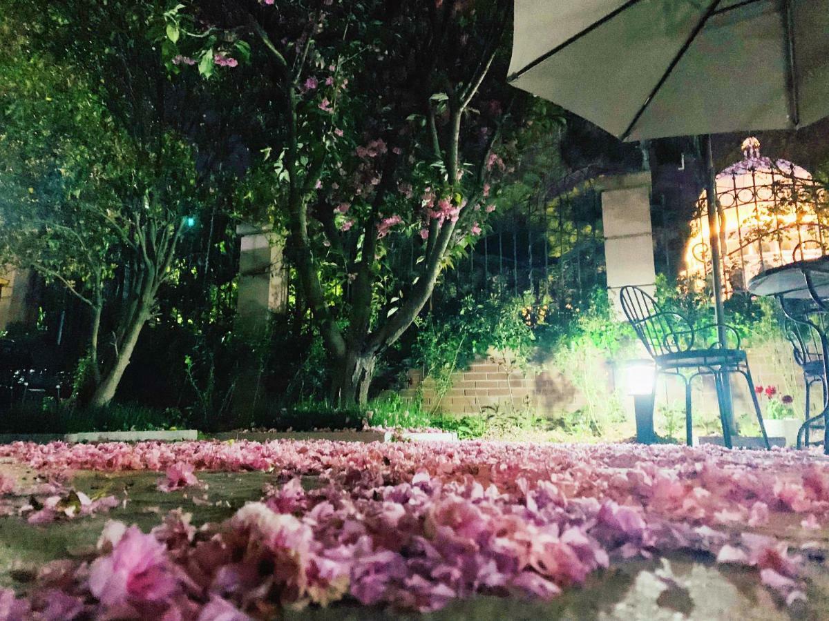 Floral Hotel - Begonia Villa Ціндао Екстер'єр фото