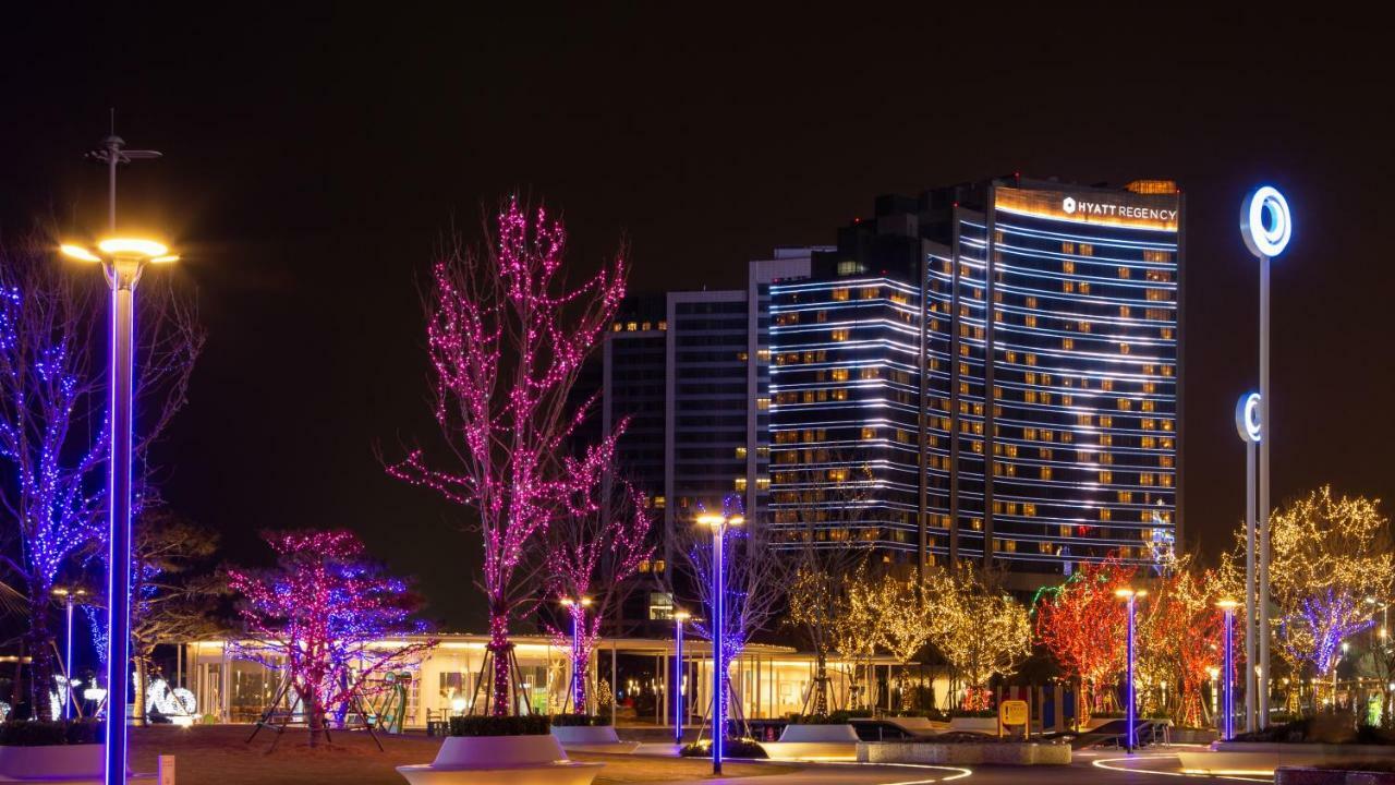 Floral Hotel - Begonia Villa Ціндао Екстер'єр фото